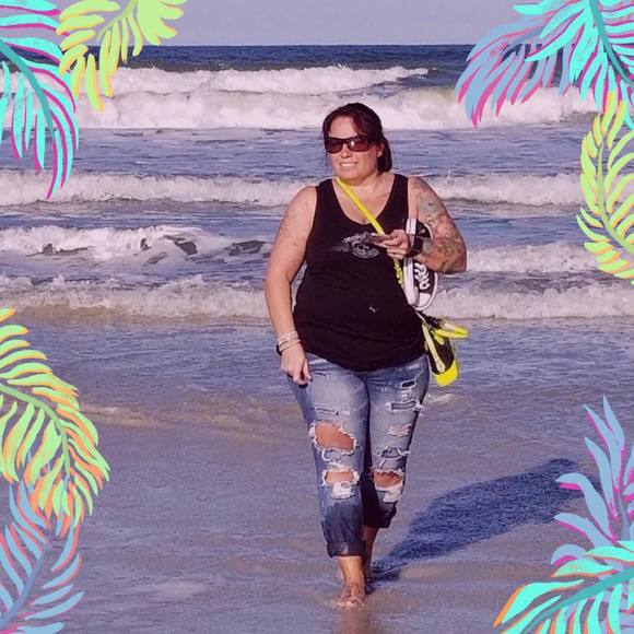 Meet your Posher, Danielle - Picture 1 of 1